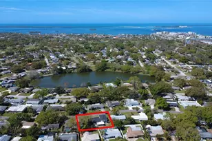 2347 Watrous Dr, Dunedin, FL 34698 - Photo 2