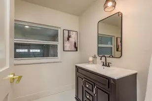2347 Watrous Dr, Dunedin, FL 34698 - Photo 38
