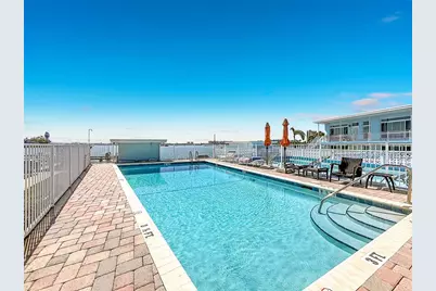 1840 Shore Drive S #5, South Pasadena, FL 33707 - Photo 1