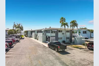 1840 Shore Drive S #5, South Pasadena, FL 33707 - Photo 2