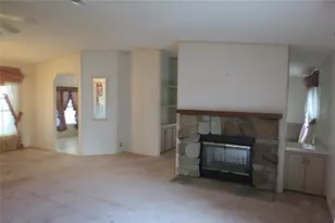 36603 Jodi Ave, Zephyrhills, FL 33542 - Photo 12