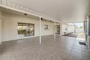 7918 Cypress Lake Dr, Sarasota, FL 34243 - Photo 26