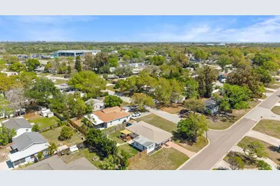 251 Davison Avenue NE, Saint Petersburg, FL 33703 - Photo 50