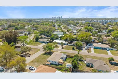 251 Davison Avenue NE, Saint Petersburg, FL 33703 - Photo 52