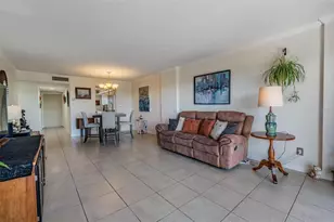 2900 Cove Cay Dr, Clearwater, FL 33760 - Photo 4