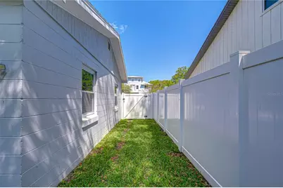 4712 W Tambay Avenue, Tampa, FL 33611 - Photo 24