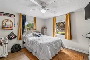 7304 Turkey Creek Rd, Plant City, FL 33567 - Photo 14