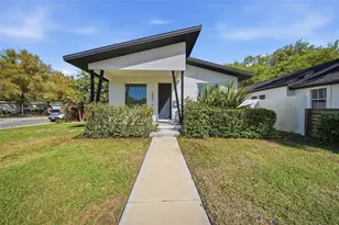 532 31st St S, Saint Petersburg, FL 33712 - Photo 14