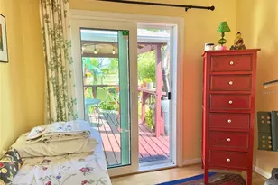 1208 Hull St S, Gulfport, FL 33707 - Photo 16