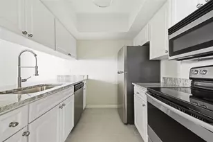 3102 W Horatio St, Tampa, FL 33609 - Photo 1