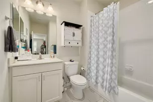 593 Ozona Village Dr, Palm Harbor, FL 34683 - Photo 22