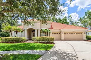 10222 Arbor Side Dr, Tampa, FL 33647 - Photo 4
