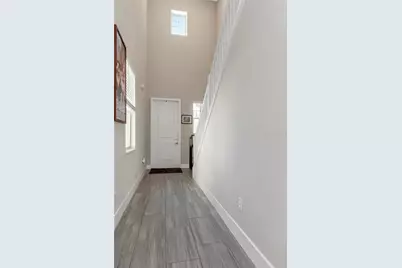 7713 S Shamrock Road, Tampa, FL 33616 - Photo 2