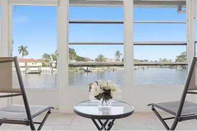 6537 Cape Hatteras Way NE #4, Saint Petersburg, FL 33702 - Photo 6