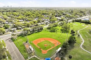 6537 Cape Hatteras Way NE, Saint Petersburg, FL 33702 - Photo 70