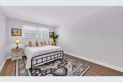 6025 Shore Boulevard S #405, Gulfport, FL 33707 - Photo 18
