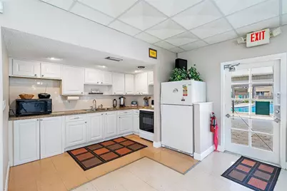 5095 Bay Street NE #110, Saint Petersburg, FL 33703 - Photo 32