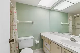 5095 Bay St NE, Saint Petersburg, FL 33703 - Photo 14