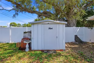 2483 66th Terrace S, Saint Petersburg, FL 33712 - Photo 36