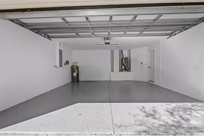 7924 Carriage Pointe Drive, Gibsonton, FL 33534 - Photo 32