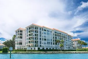 4717 Dolphin Cay Ln S, Saint Petersburg, FL 33711 - Photo 1