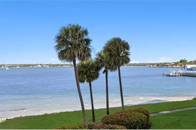 4717 Dolphin Cay Lane S #202, Saint Petersburg, FL 33711 - Photo 16