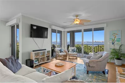 4717 Dolphin Cay Lane S #202, Saint Petersburg, FL 33711 - Photo 10