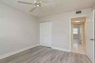 8 Glencoe Pl, Dunedin, FL 34698 - Photo 28