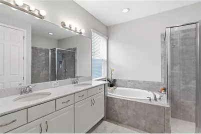 4939 Los Robles Court, Palmetto, FL 34221 - Photo 14