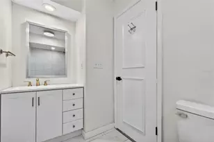 218 S Tampania Ave, Tampa, FL 33609 - Photo 30