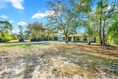 1811 Butch Cassidy Trail, Wimauma, FL 33598 - Photo 4