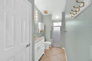 1811 Butch Cassidy Trail, Wimauma, FL 33598 - Photo 30