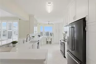 7932 Sailboat Key Blvd S, South Pasadena, FL 33707 - Photo 8