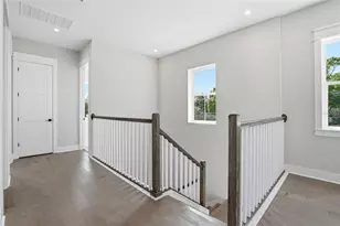 879 53rd Ave N, Saint Petersburg, FL 33703 - Photo 30