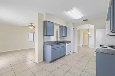 12934 Fennway Ridge Drive, Riverview, FL 33579 - Photo 10