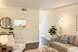 7143 E Bank Dr, Tampa, FL 33617 - Photo 2