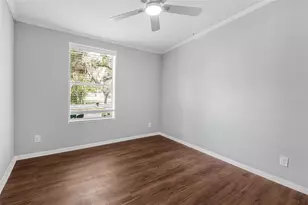 7706 23rd St, Zephyrhills, FL 33540 - Photo 18