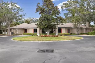 5235 Pond View Ct, Zephyrhills, FL 33541 - Photo 50