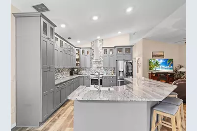 5235 Pond View Court, Zephyrhills, FL 33541 - Photo 10