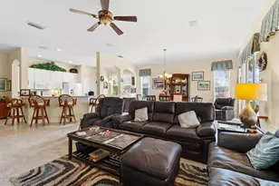 1103 Jasmine Creek Ct, Sun City Center, FL 33573 - Photo 10