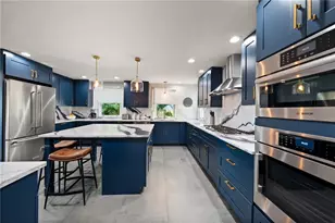 2050 Coffee Pot Blvd NE, Saint Petersburg, FL 33704 - Photo 22