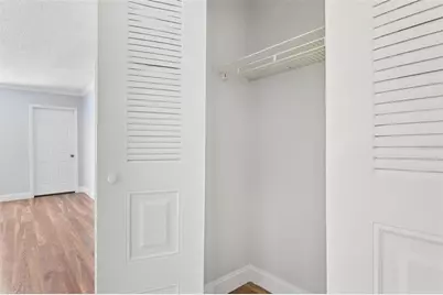 10307 Councils Way, Temple Terrace, FL 33617 - Photo 16