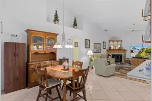 7348 Clearmeadow Dr, Spring Hill, FL 34606 - Photo 14