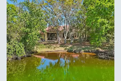 17008 Madres De Avila, Tampa, FL 33613 - Photo 6