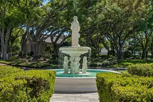 17008 Madres De Avila, Tampa, FL 33613 - Photo 44