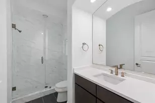 17008 Madres De Avila, Tampa, FL 33613 - Photo 30