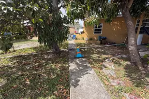 9590 NW 33rd Ave, Miami, FL 33147 - Photo 42