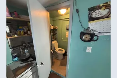 9590 NW 33rd Avenue, Miami, FL 33147 - Photo 26