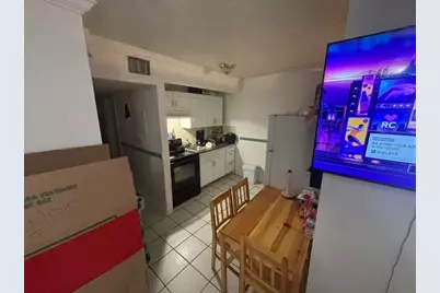 9590 NW 33rd Avenue, Miami, FL 33147 - Photo 8