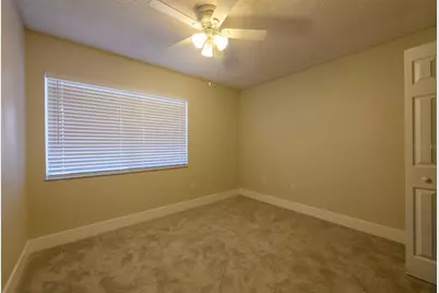 1215 16th Circle SE, Largo, FL 33771 - Photo 20